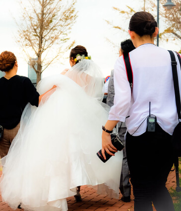 WEDDING PHOTOGRAPHERS